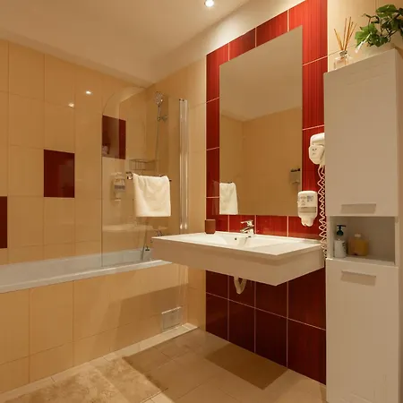 Airport Rin Nord Residence Apartment - Self Check-In Otopeni Esterno foto