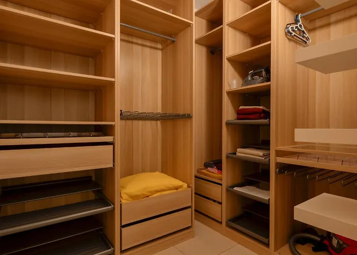 Airport Rin Nord Residence Apartment - Self Check-In